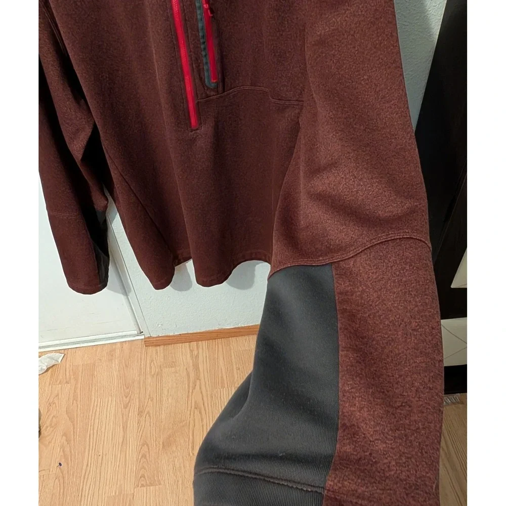 North Face Sweatshirt‎ Men's Size XXL 1/4 zip Red